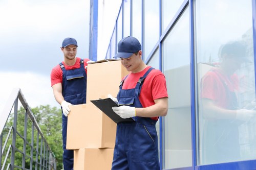 Van loading service for a small Sutton flat move