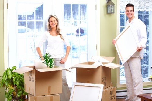 Moving truck serving Sutton and nearby areas