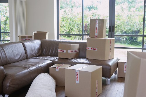 Careful packing and transport of office furniture and equipment
